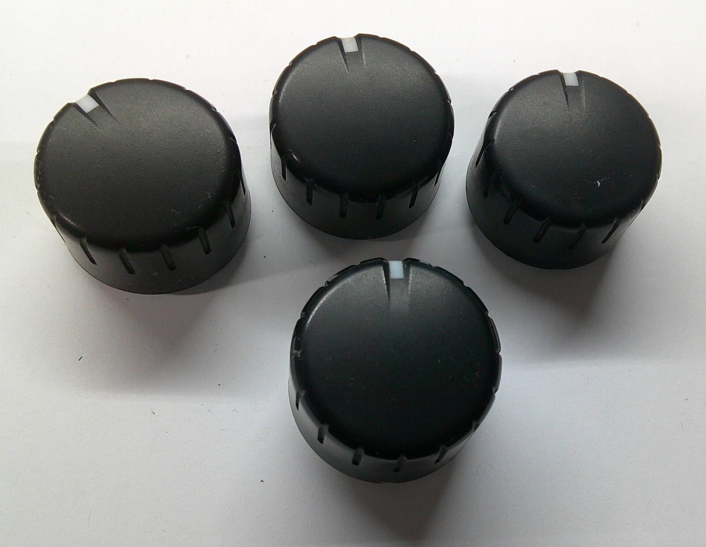 2004 - 2010 TOYOTA SIENNA AC HEATER CLIMATE CONTROL KNOB SET OEM