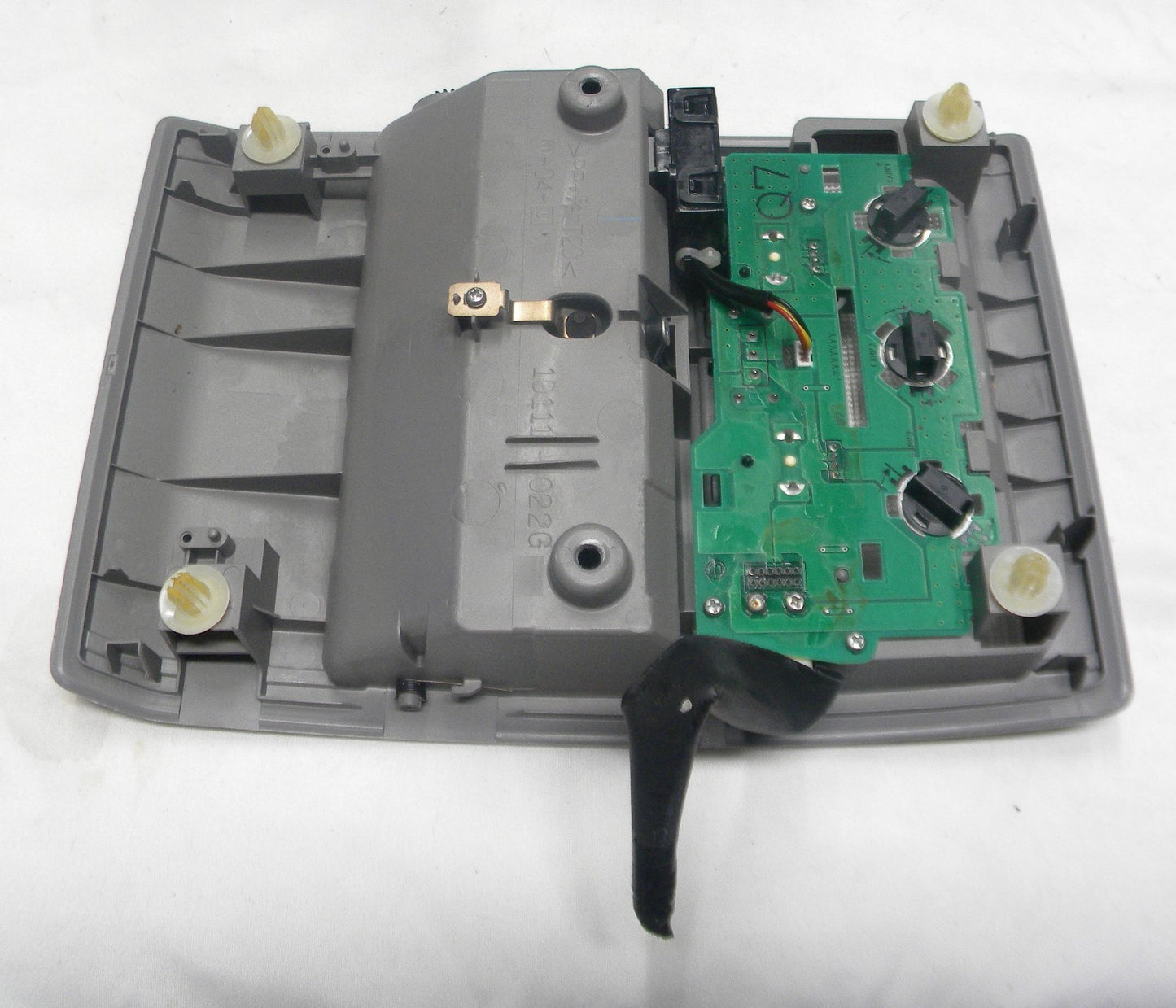 04 - 09 Toyota Prius Gray Overhead OEM Dome Reading Map Light 81260-47010-B0 R3
