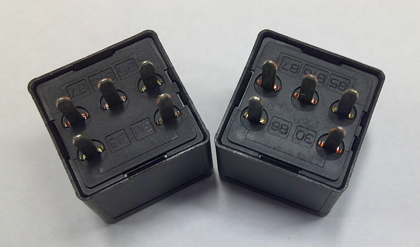 GM OEM TYCO 5 PIN  RELAY SET 12193602  3602  1 YEAR WARRANTY GM4