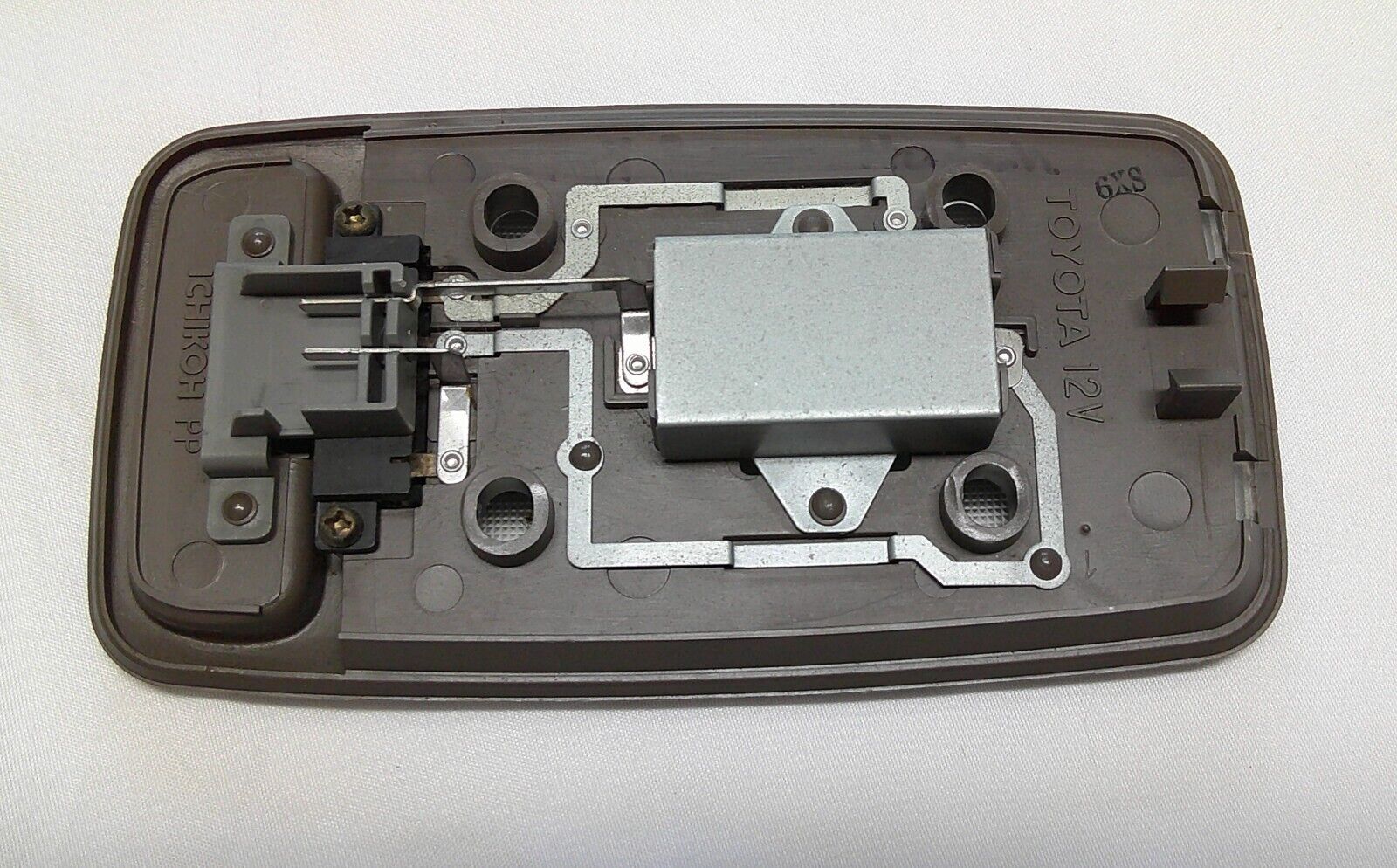 97 - 99 TOYOTA 4 RUNNER 98 - 01 TACOMA DOME LIGHT ROOF OEM 81240-12060-B2 B4 - RarePartsFinder.Com