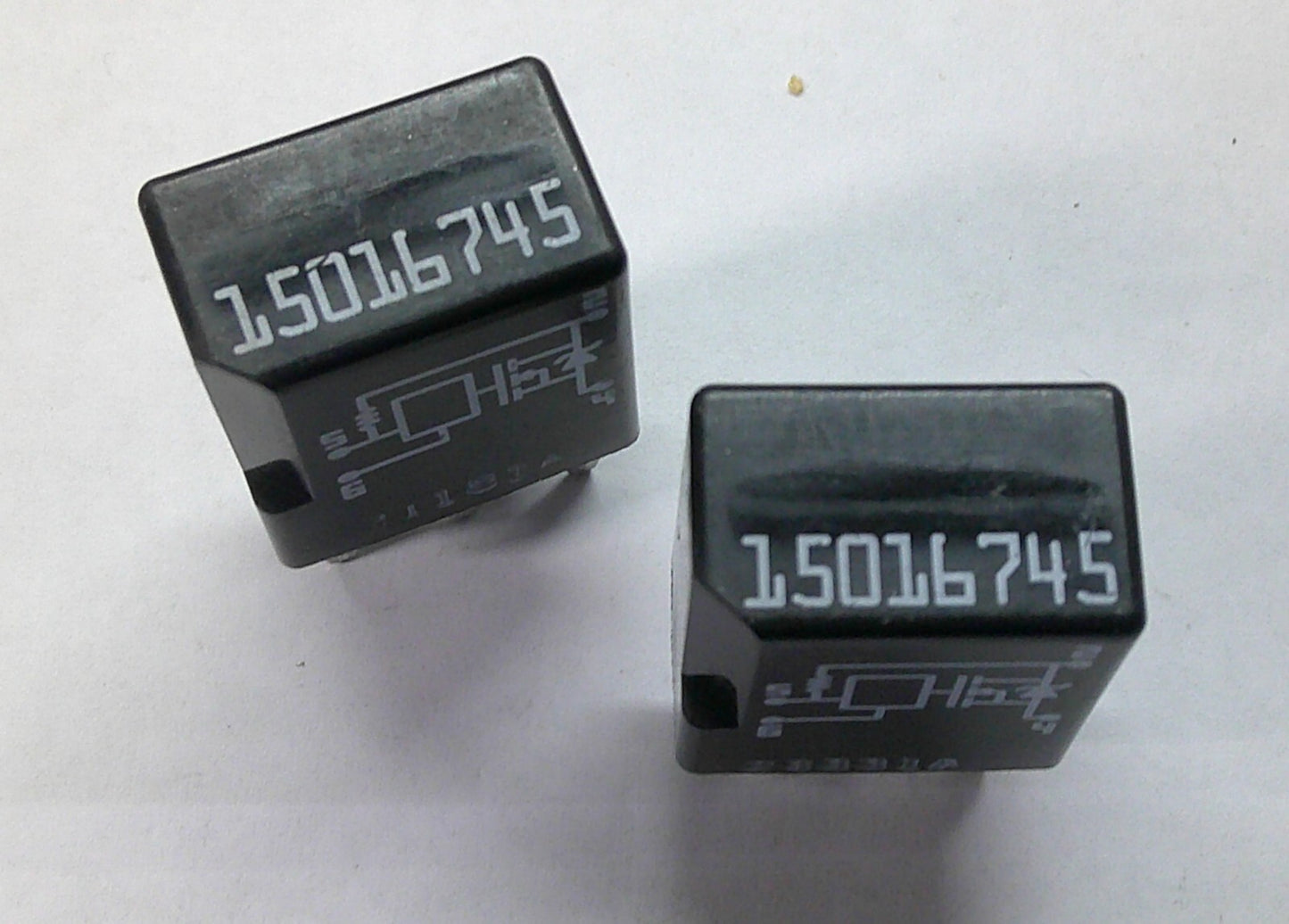 USA SELLER GM RELAY 15016745 SET   1 YEAR WARRANTY TESTED OEM  GM1