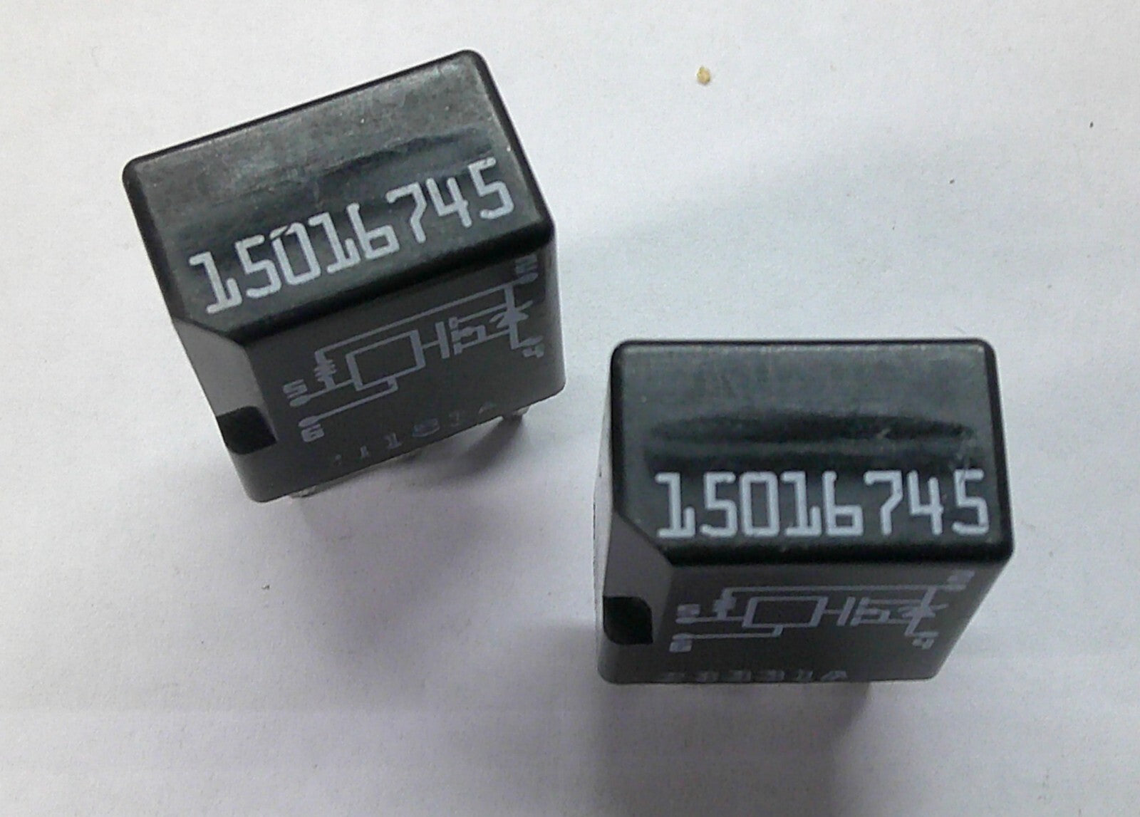 USA SELLER GM RELAY 15016745 SET   1 YEAR WARRANTY TESTED OEM  GM1