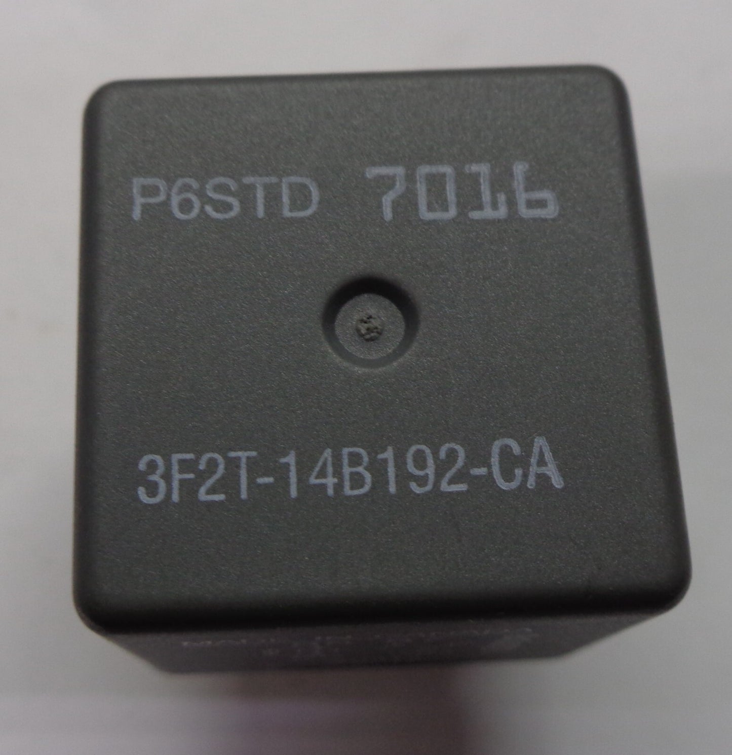 USA FORD OEM 3F2T-14B192-CA RELAY TESTED 1 YEAR WARRANTY F2 - RarePartsFinder.Com