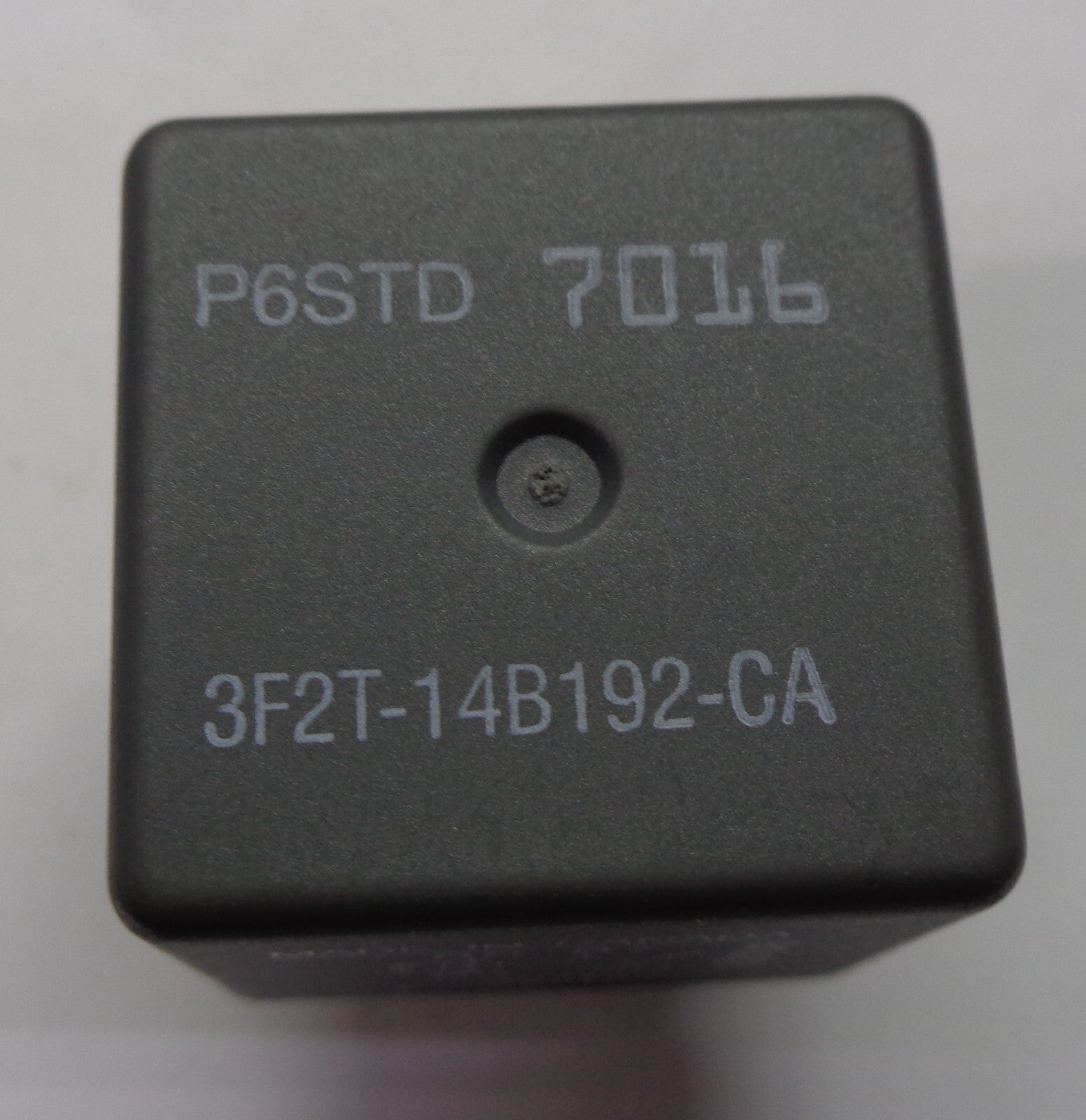 USA FORD OEM 3F2T-14B192-CA RELAY TESTED 1 YEAR WARRANTY F2 - RarePartsFinder.Com