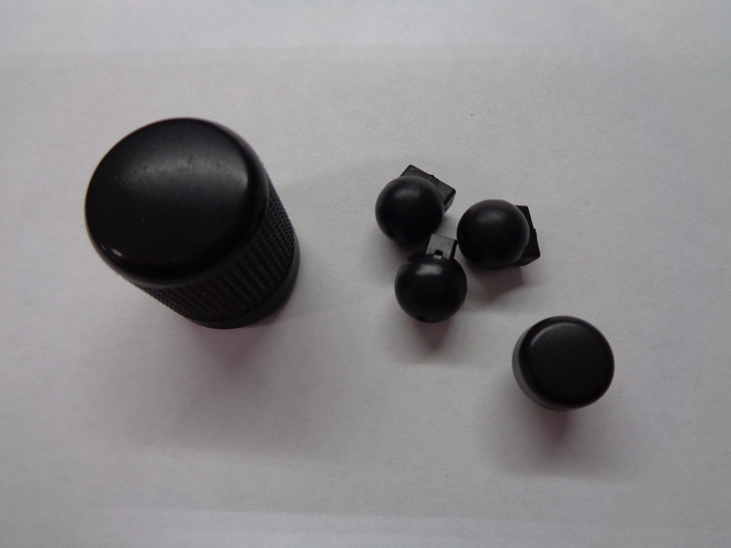 96 97 98  99 DODGE CARAVAN RADIO STEREO TUNER SELECTOR KNOB SET OEM FREE SHIP - RarePartsFinder.Com