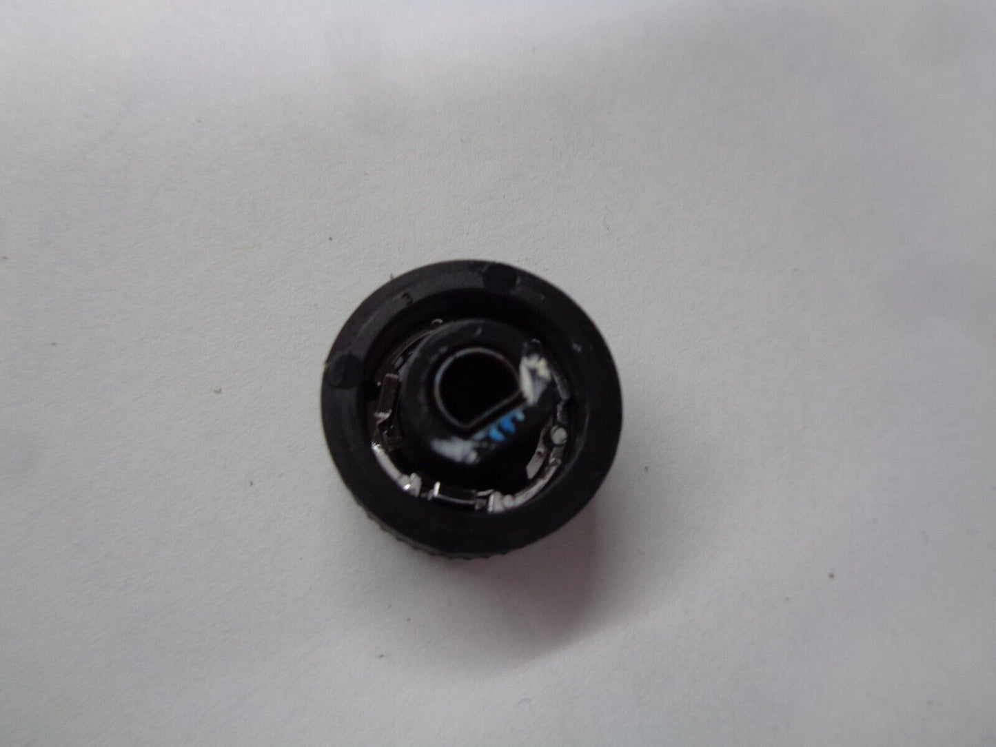 2007 SATURN  OUTLOOK  RADIO STEREO TUNER KNOB OEM FREE SHIPPING! - RarePartsFinder.Com