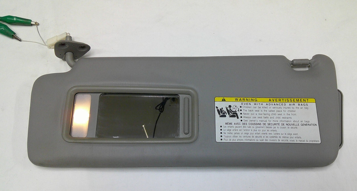 2004 - 2007 TOYOTA HIGHLANDER OEM GRAY DRIVER SUN VISOR TESTED FREE SHIP B6 - RarePartsFinder.Com