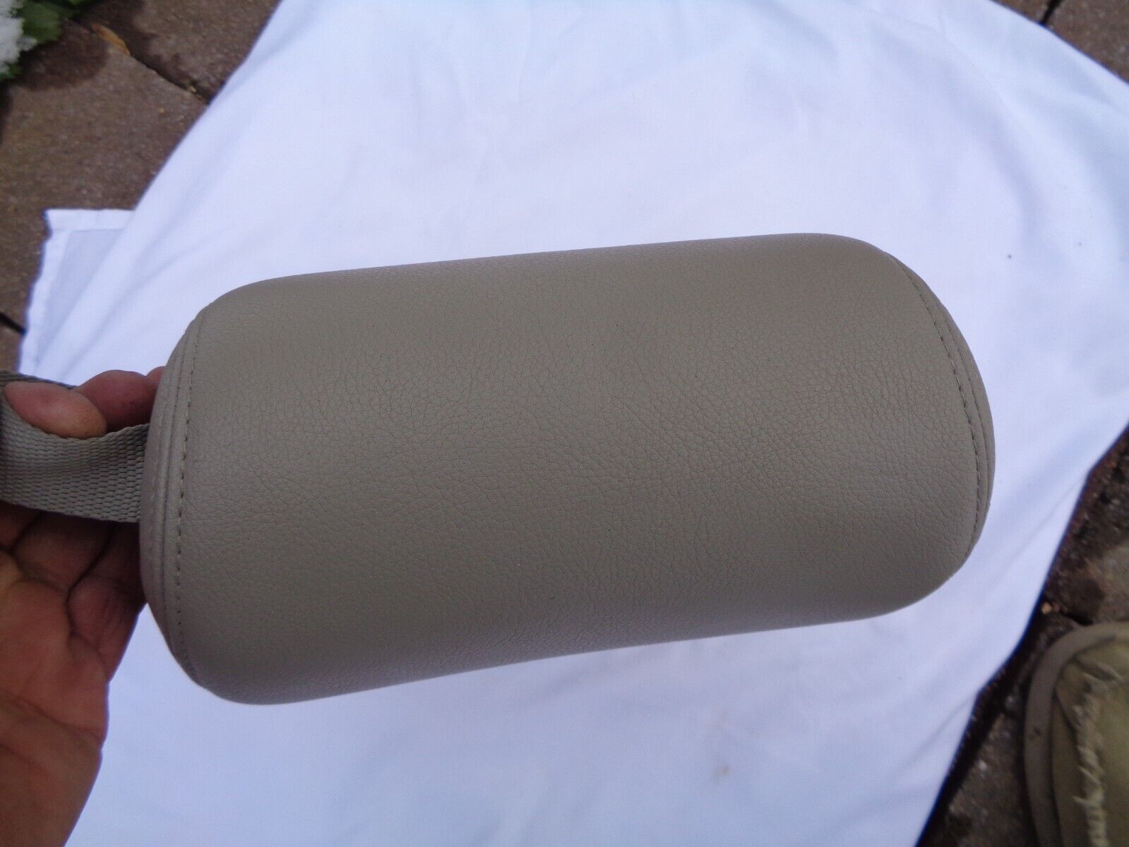 07  - 15 MAZDA CX-9 REAR PASSENGER SEAT HEADREST HEAD REST OEM FREE SHIPPING! R2 - RarePartsFinder.Com