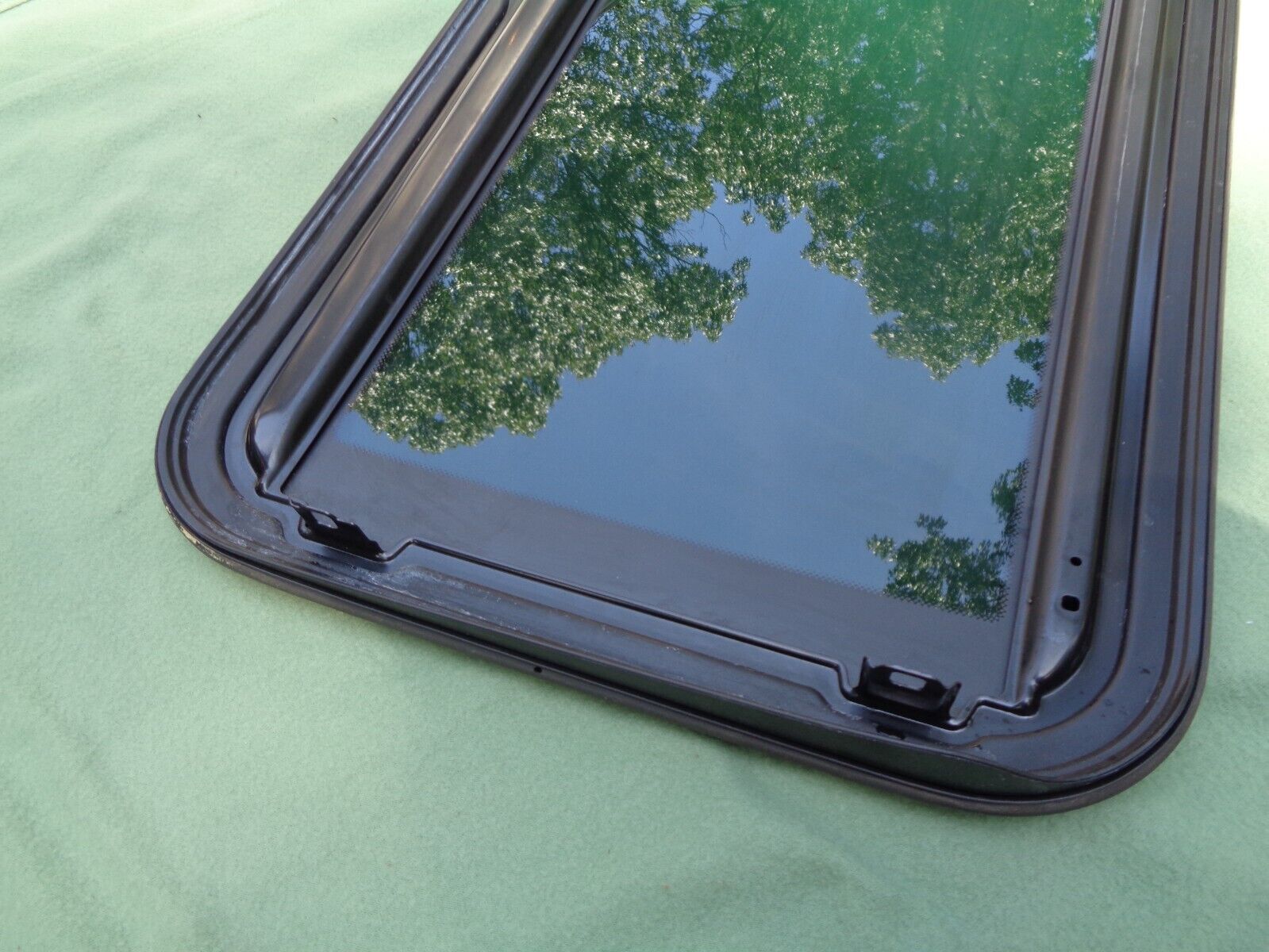2008 - 2017 MITSUBISHI LANCER OEM FACTORY SUNROOF GLASS FREE SHIPPING - RarePartsFinder.Com