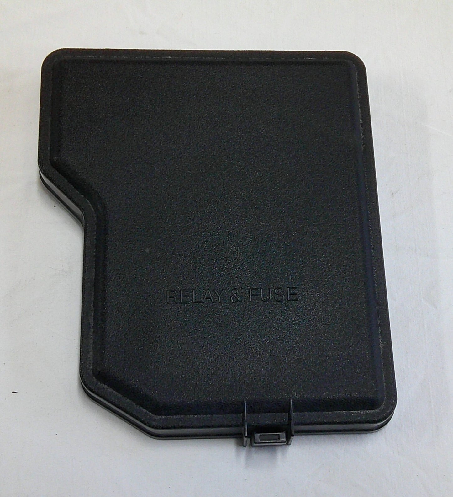 08 09 10 Toyota Highlander Fuse Relay Box Cover OEM 82662-0E090 A17 - RarePartsFinder.Com