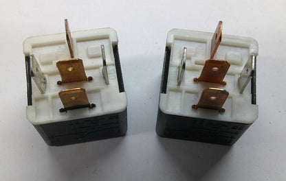 VOLVO HELLA OEM RELAY SET 9130269  003510-73 TESTED 1 YEAR WARRANTY V1