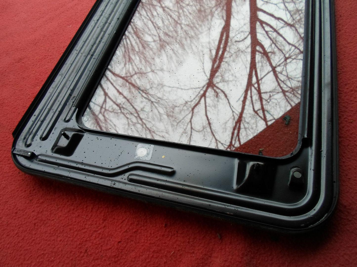 2004 INFINITI I35 YEAR SPECIFIC OEM FACTORY SUNROOF GLASS FREE SHIPPING