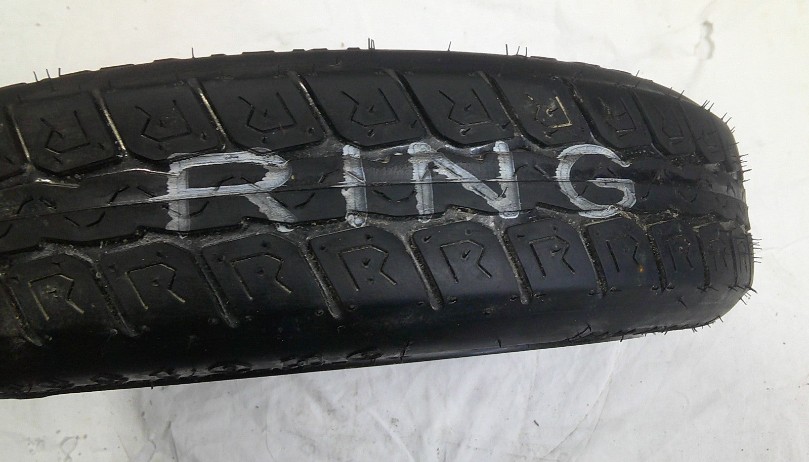 Never Used 00 - 06 Nissan Sentra Emergency Spare Tire Wheel Donut OEM T115/70R14