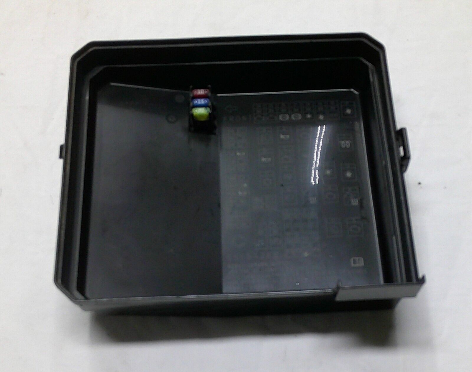 14 - 19 Outlander Sport Fusebox Fuse Box Relay Cover Lid OEM 8565A268  R1 - RarePartsFinder.Com