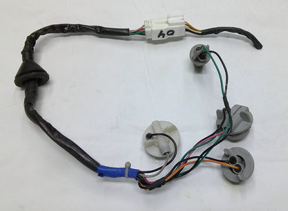 04 - 06 Elantra Socket & Wire Right Rear Taillight Brake Plug 92415-2D550 A10 - RarePartsFinder.Com