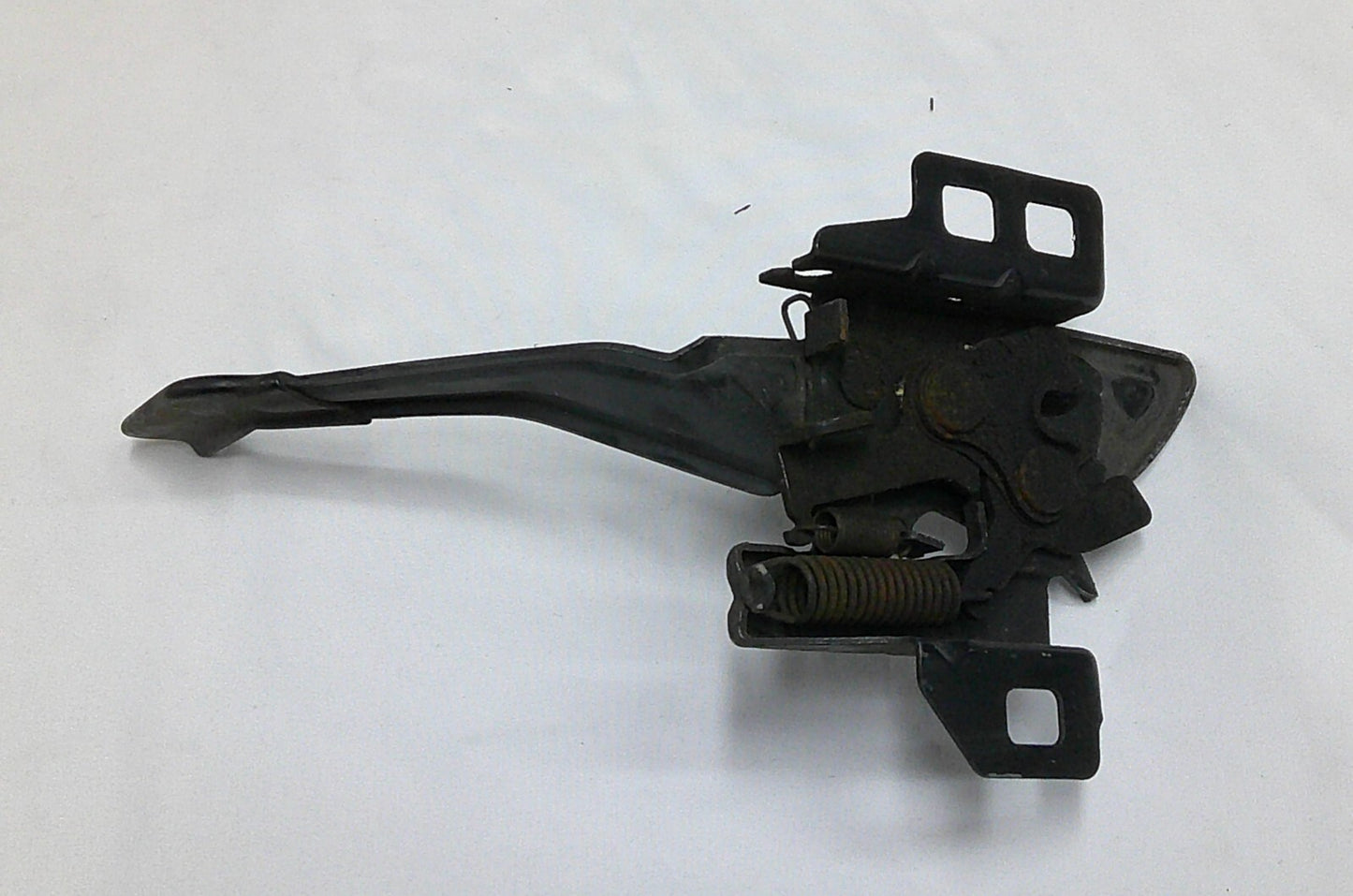 1998 - 2004 Cadillac Seville Hood Catch Secondary 25693521 OEM FREE SHIPPING B3