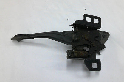1998 - 2004 Cadillac Seville Hood Catch Secondary 25693521 OEM FREE SHIPPING B3
