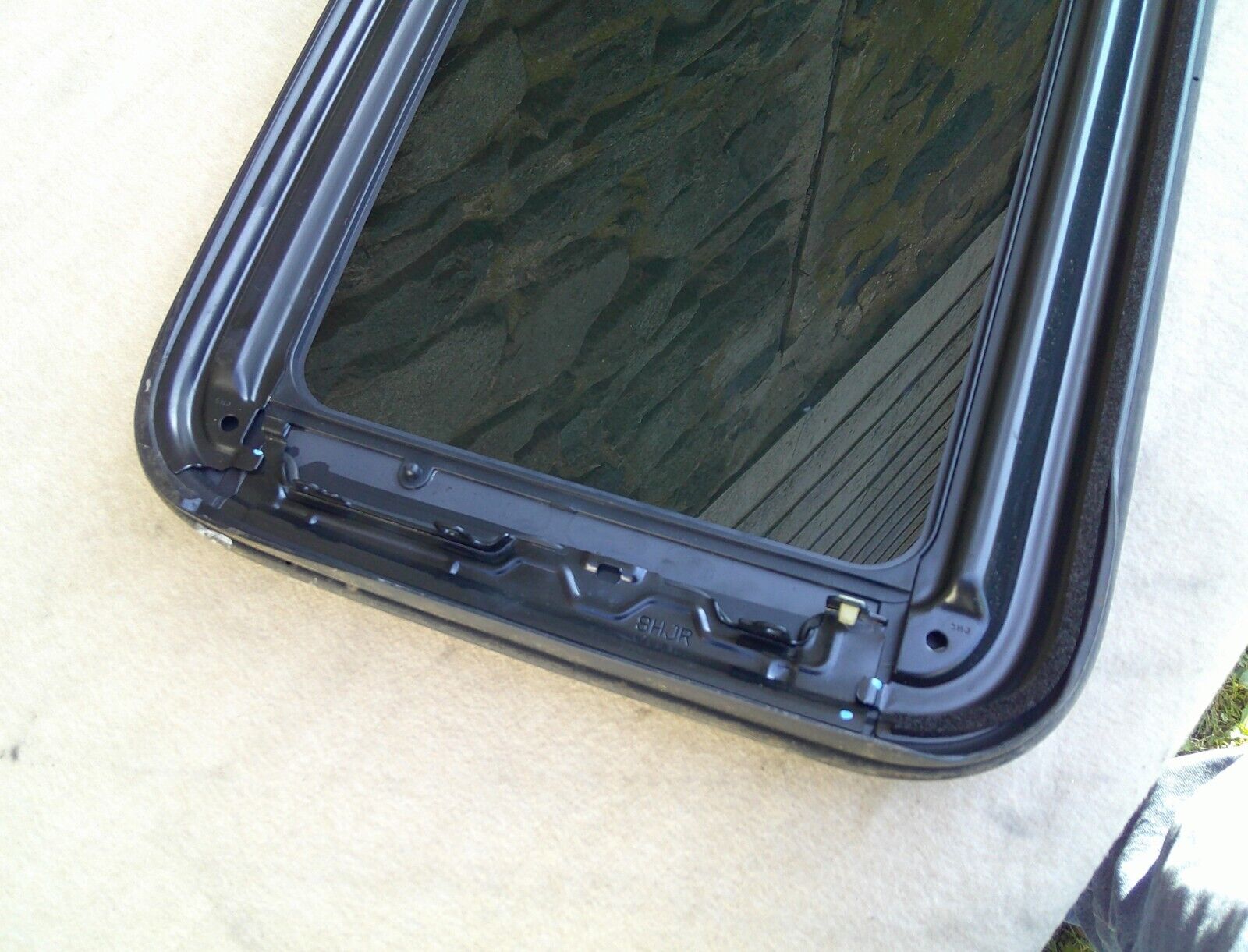 2006 - 2014 HONDA RIDGELINE OEM SUNROOF GLASS NO ACCIDENT FREE SHIPPING! - RarePartsFinder.Com