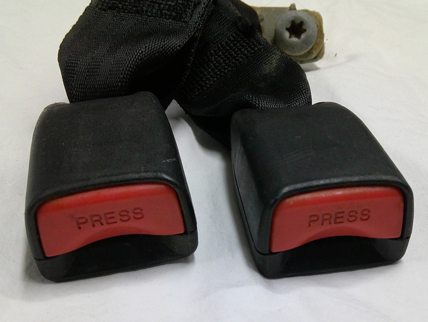 2003 - 2008 Mazda 6  Back Seat 2ND Row Belt Buckle Set Free Shipping B6