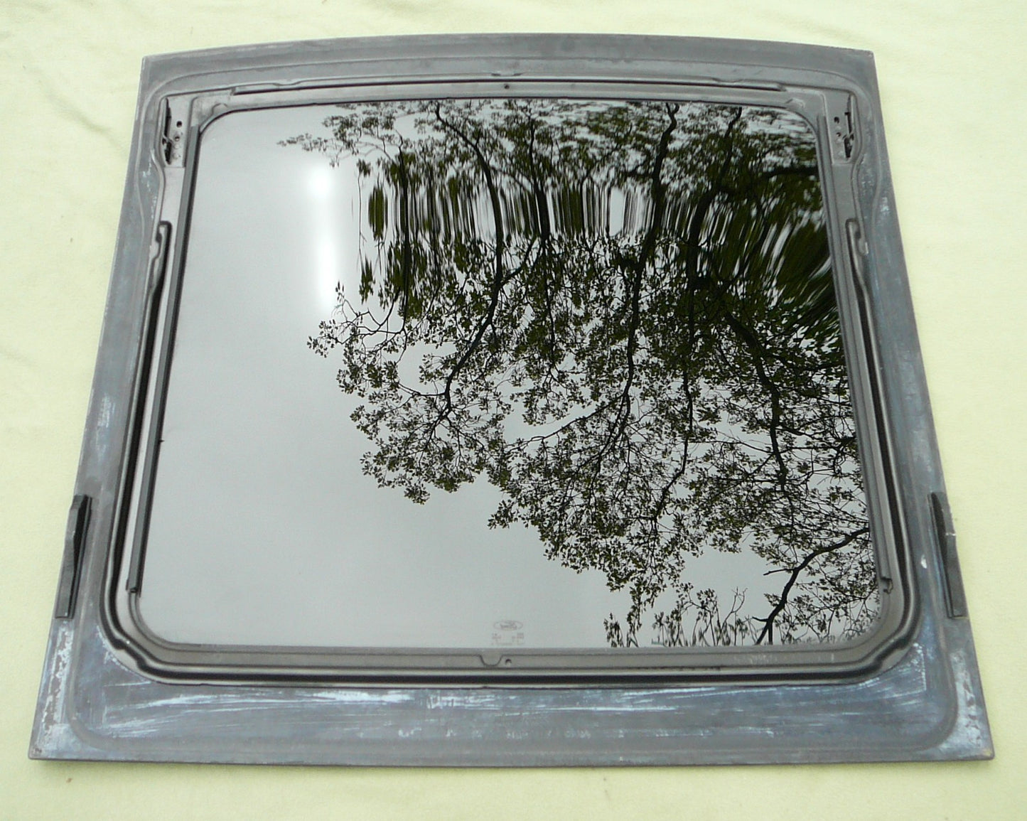 MKT  MKX  Edge Front Sunroof Glass 7T4Z-18500A18-A Local Pickup Only