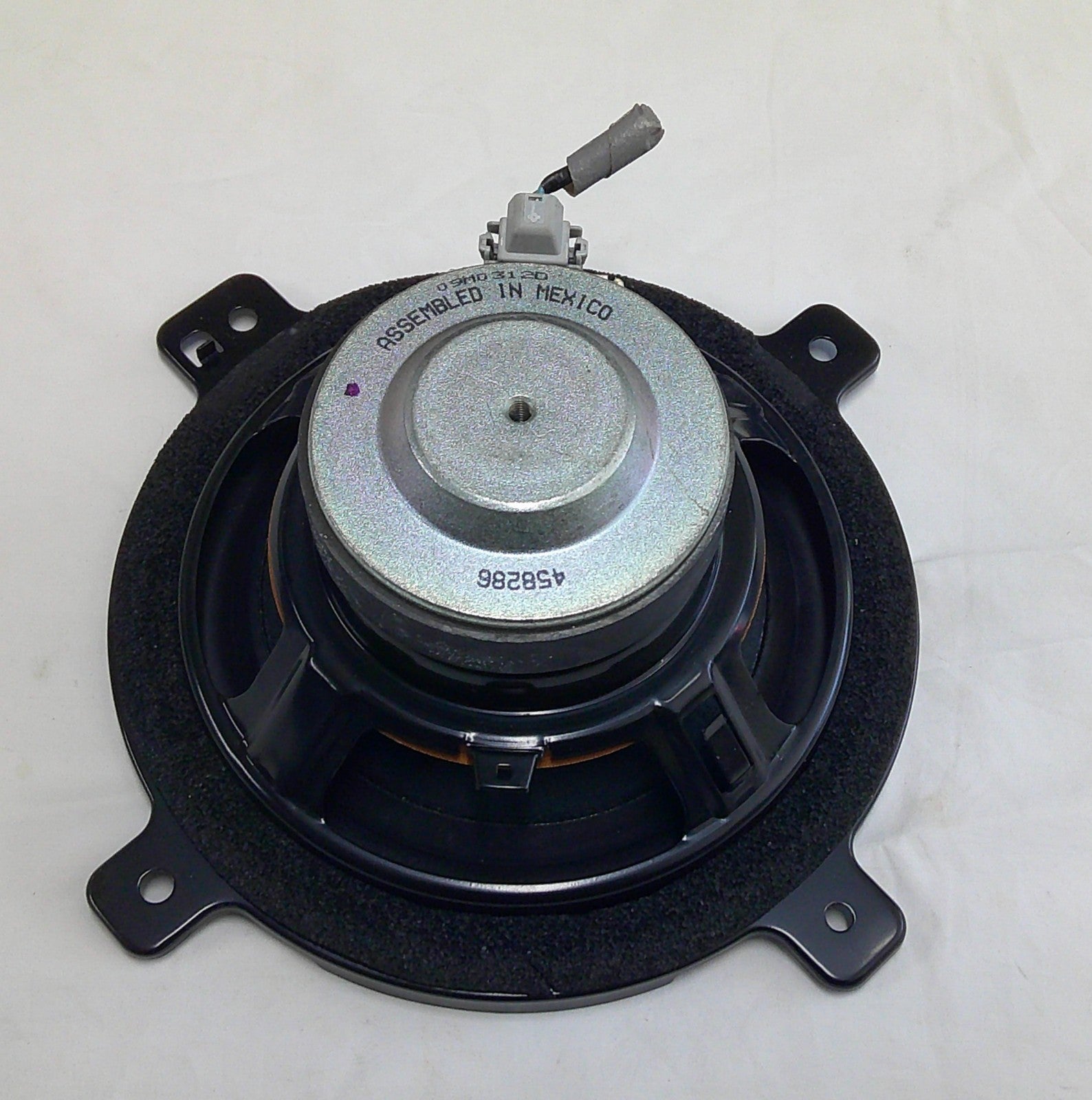 13 - 17 Honda Accord Rear Subwoofer Woofer Speaker OEM 39120-TA0-A21  W9 - RarePartsFinder.Com