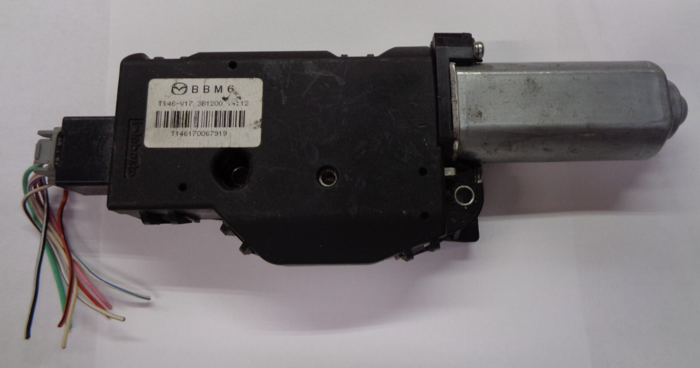 2010 2011 2012 2013 MAZDA 3 OEM SUNROOF MOTOR TESTED SM10 - RarePartsFinder.Com