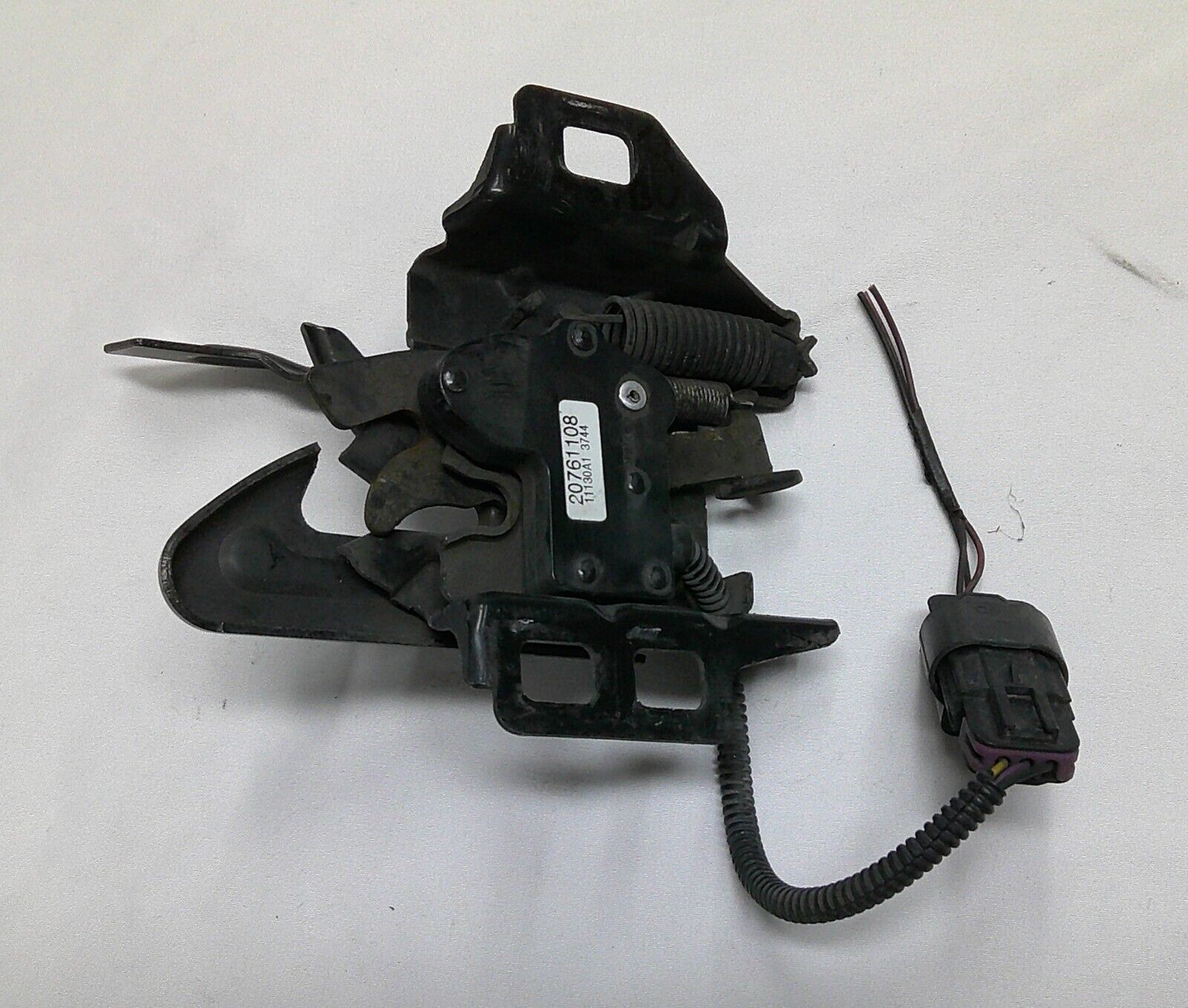 2008 - 2012 CHEVY MALIBU HOOD CATCH W/SWITCH  20772160 OEM FREE SHIPPING B3 - RarePartsFinder.Com