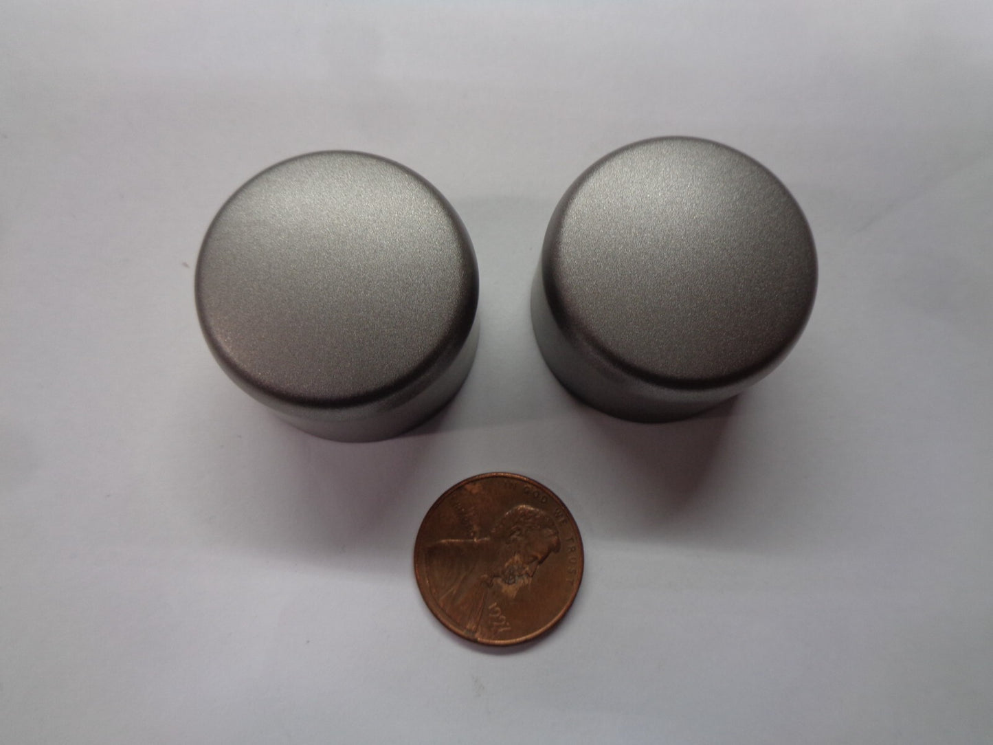 2007 - 2011 TOYOTA CAMRY RADIO STEREO TUNER KNOB SET GENUINE OEM FREE SHIPPING!