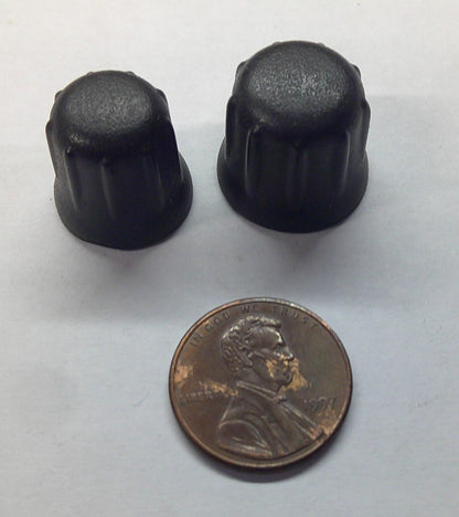 2004 - 2007 PONTIAC GRAND PRIX  RADIO STEREO TUNER KNOB SET OEM - RarePartsFinder.Com