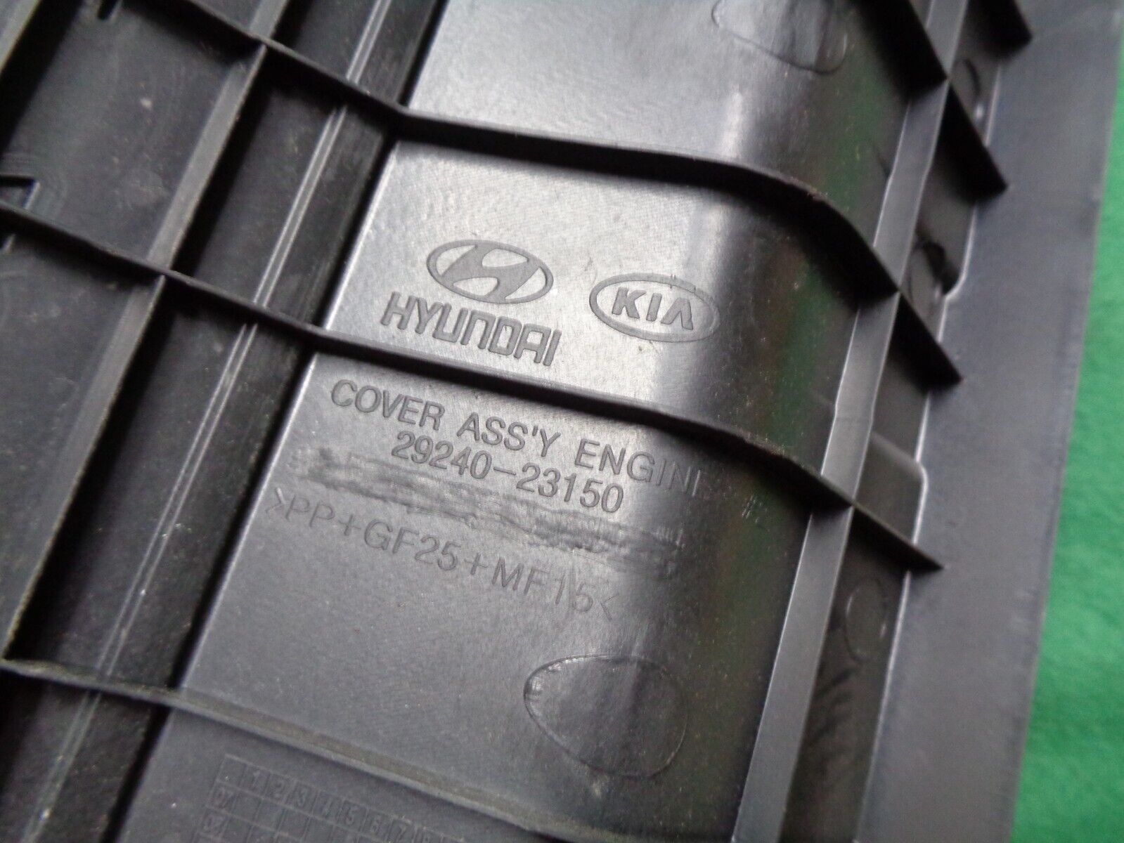 OEM HYUNDAI ELANTRA TOURING KIA ENGINE COVER 29240-23150 FREE SHIP A1 - RarePartsFinder.Com