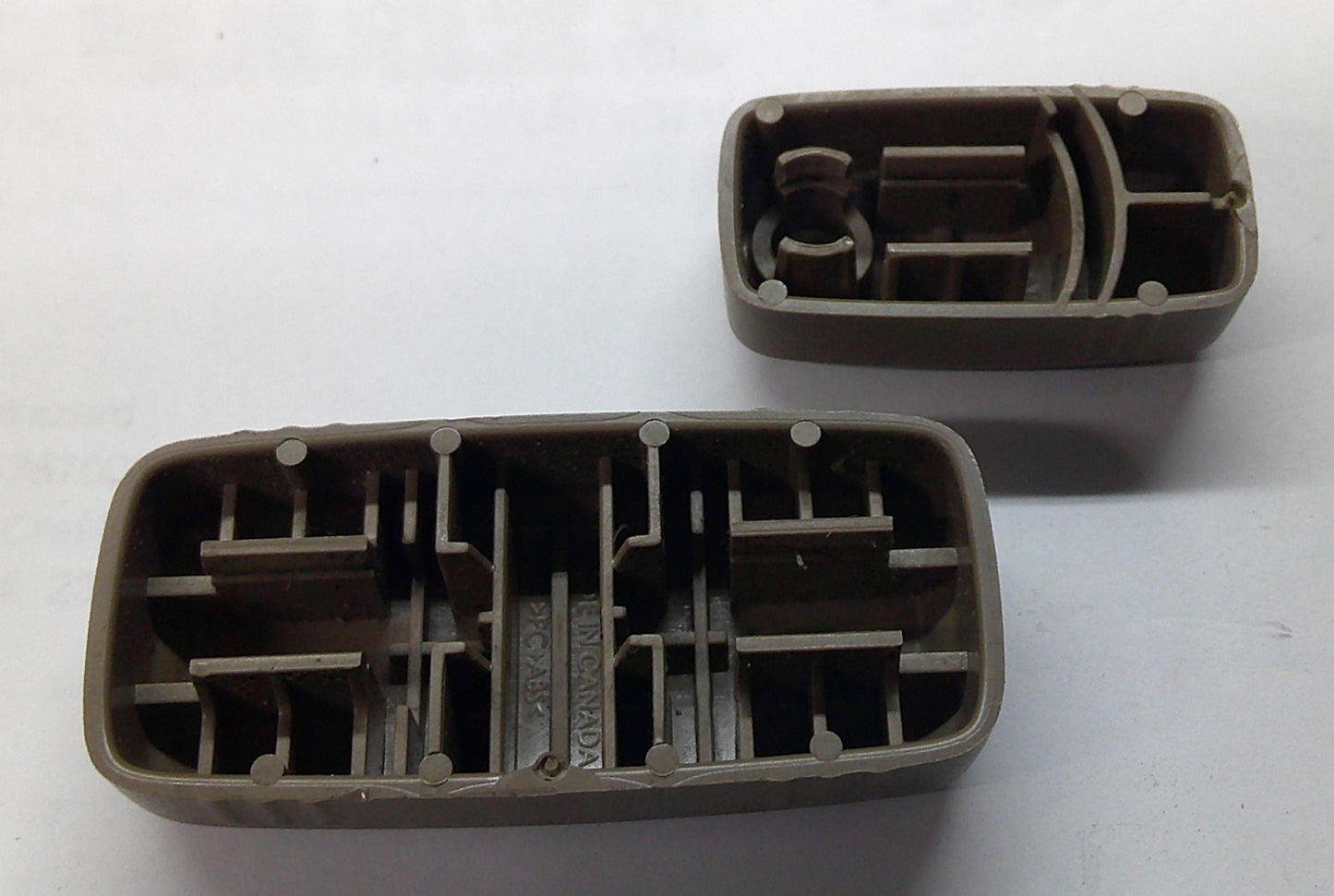 08 - 12 Buick Enclave LH Side Power Seat Button Switch Cover Set 12451497