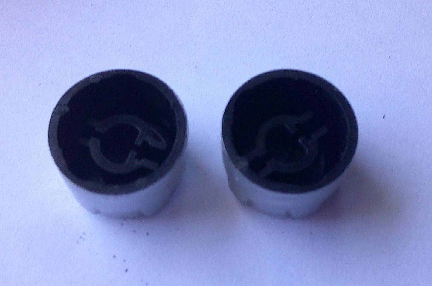 10 - 14 SUBARU OUTBACK LEGACY  RADIO STEREO TUNER KNOB SET OEM 86205-AJ010