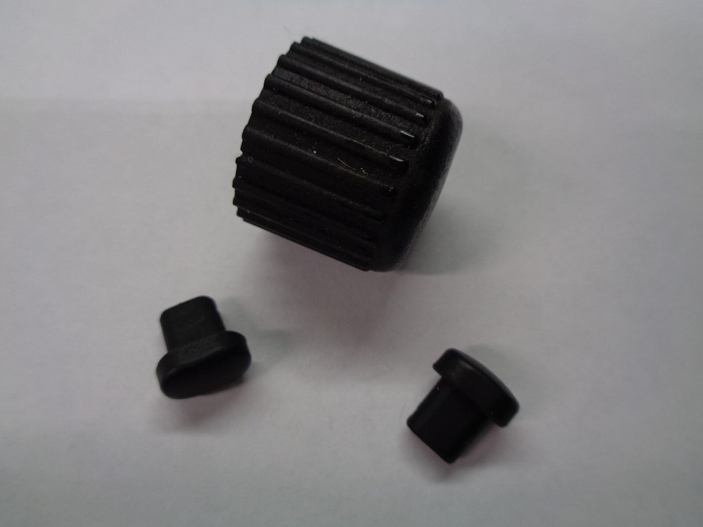99 00 01 DODGE INTREPID RADIO STEREO TUNER SELECTOR KNOB OEM SET FREE SHIPPING!