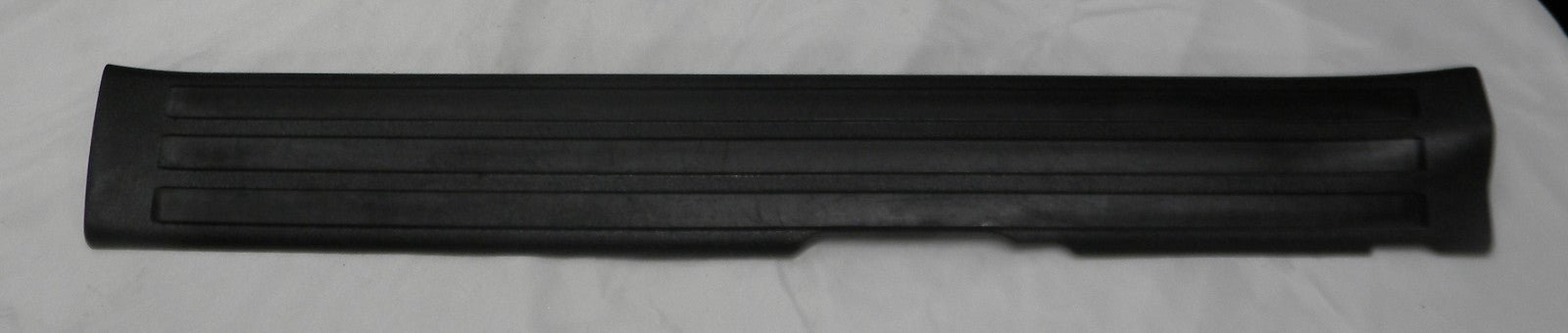 2007 - 2022 Sequoia Tundra Crew Cab Left Front Door Sill Plate 67913-0C050-C0 R3