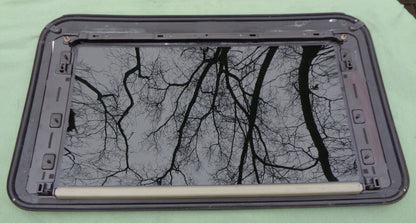 1997 - 2000 TOYOTA RAV4 OEM FACTORY SUNROOF GLASS PANEL FREE SHIPPING! - RarePartsFinder.Com