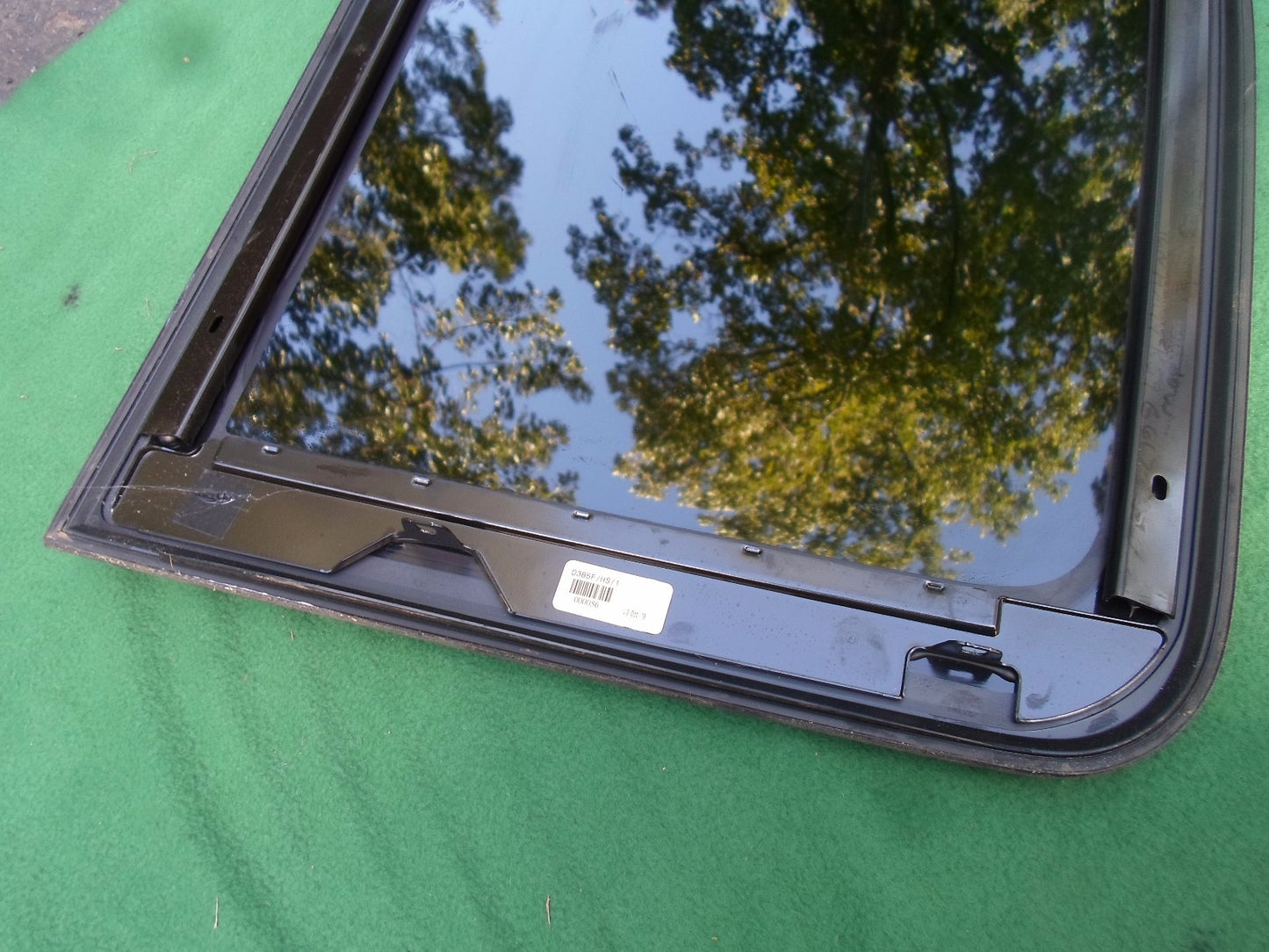 09 10 11 12 13 14 15 16 LINCOLN MKS OEM FACTORY FRONT SUNROOF GLASS