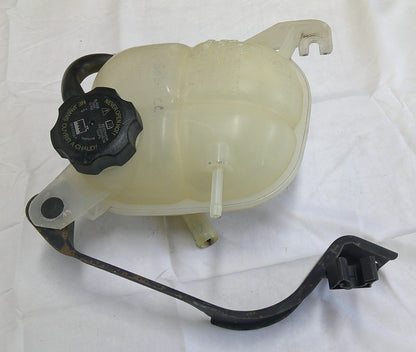 07 - 10 Saturn Sky 06 - 09 Solstice Radiator Expansion Tank 10368831 B10