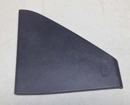 2005 GMC Sierra Interior Left Relay Cover 15112667 B3