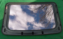 1993 BUICK RIVIERA OEM FACTORY SUNROOF GLASS NO ACCIDENT!   FREE SHIPPING!