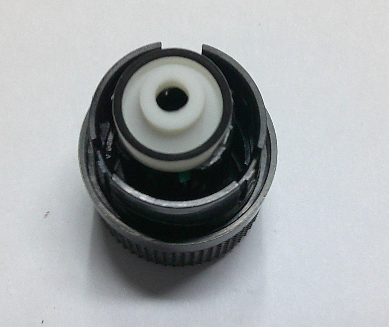 2011 2012 BUICK ENCLAVE OEM RADIO STEREO TUNER KNOB - RarePartsFinder.Com