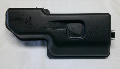 2000 - 2005 Toyota Celica Relay Fuse Cover Lid 82674-20050 B4 - RarePartsFinder.Com