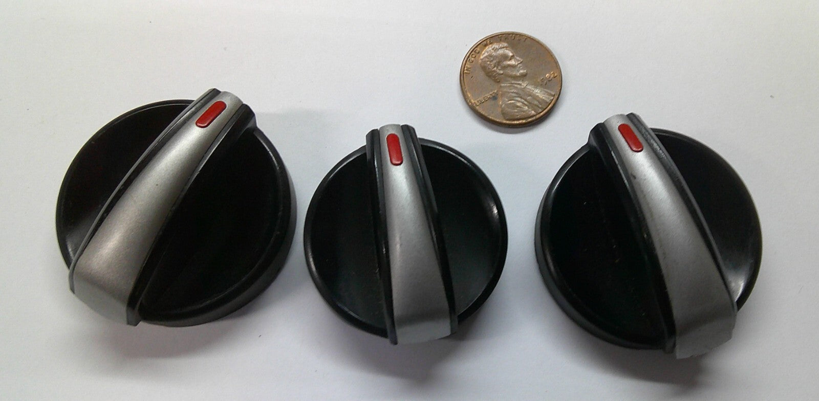 2008 - 2009 HYUNDAI ACCENT A/C HEATER CLIMATE CONTROL KNOB SET OEM FREE SHIPPING - RarePartsFinder.Com