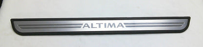 2009 NISSAN ALTIMA OEM PASSENGER FRONT DOOR SILL COVER TRIM FREE SHIPPING B2