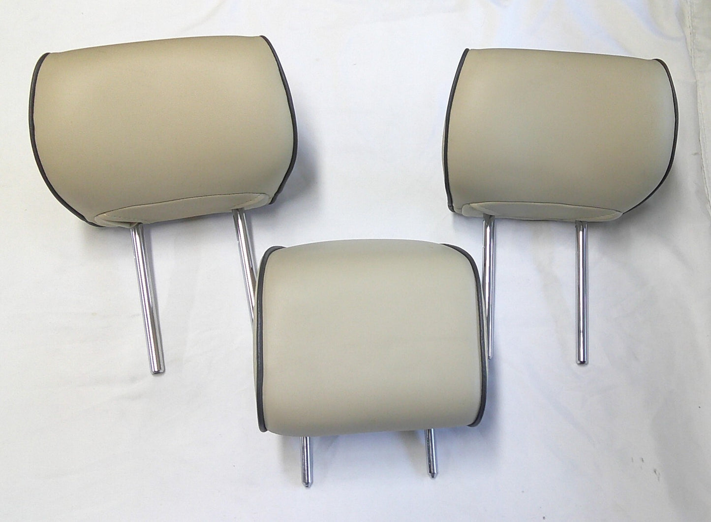 2011 LINCOLN MKZ REAR HEADREST HEAD REST SET LEATHER OEM FREE SHIPPING - RarePartsFinder.Com