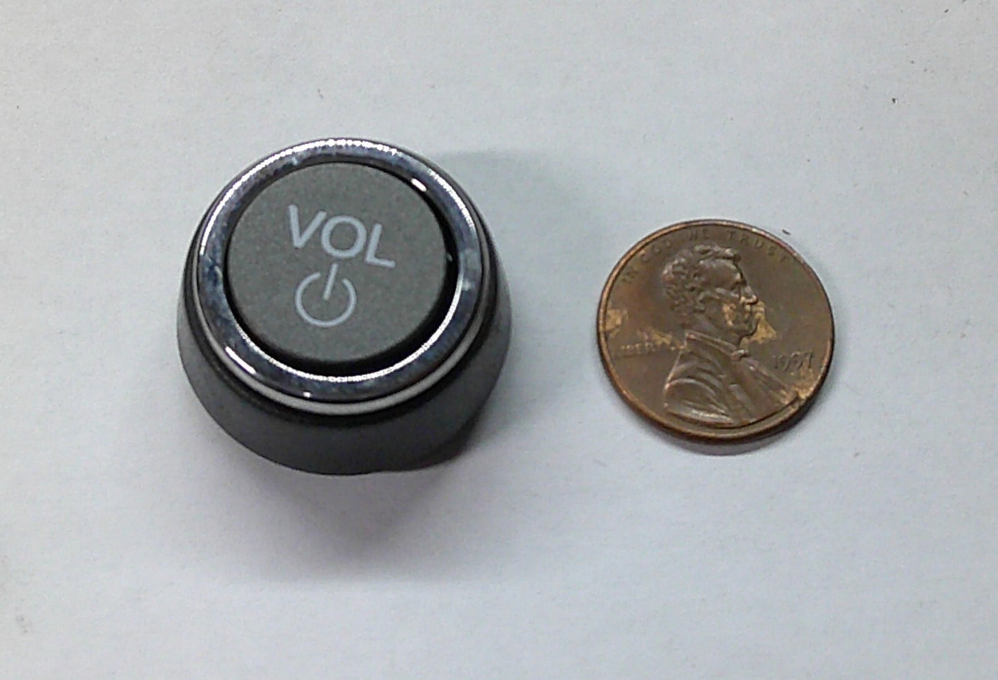 2012  HONDA PILOT RADIO STEREO TUNER VOLUME KNOB SET OEM - RarePartsFinder.Com
