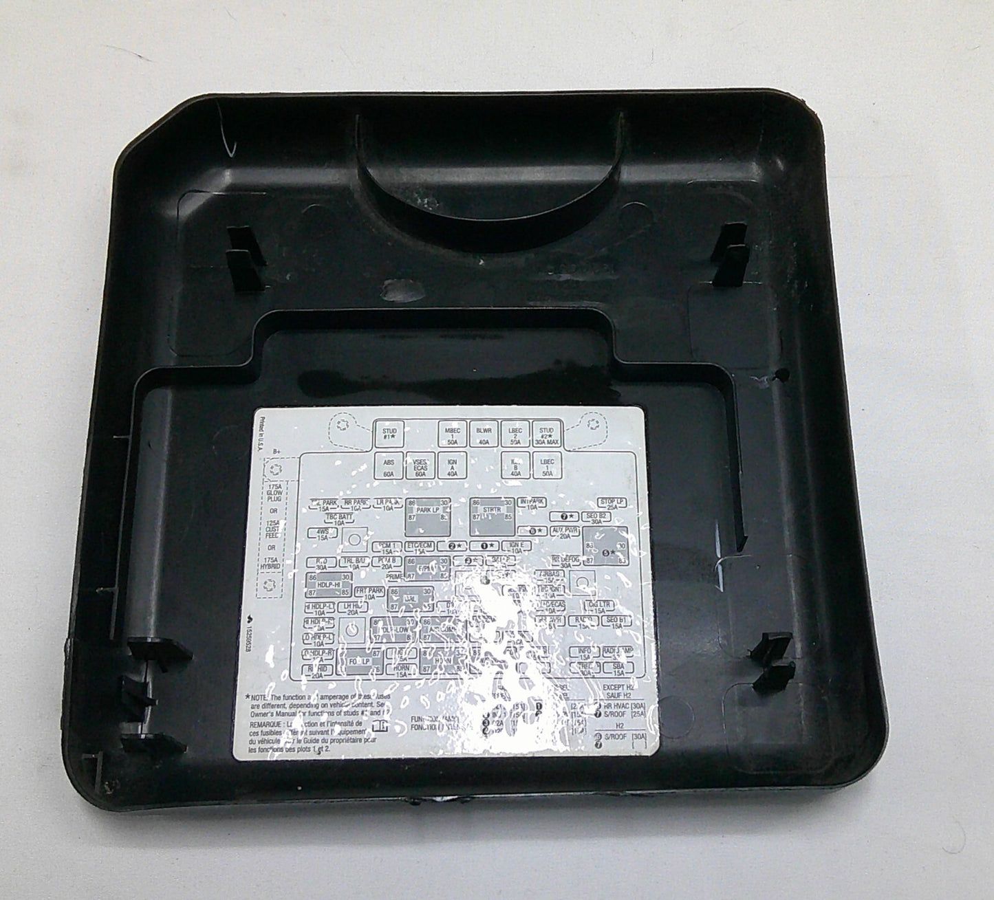 99 - 07 Chevy Silverado Tahoe Sierra Denali  Engine Fuse Box Cover 15200391  B7