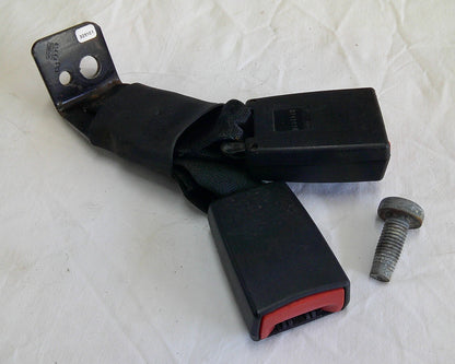 2010 FORD FOCUS BACK SEAT 2ND ROW BELT BUCKLE SET FREE SHIPPING B4