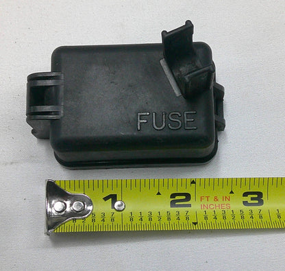 1998 Toyota Camry Engine Compartment Fuse Relay Cover OEM R2