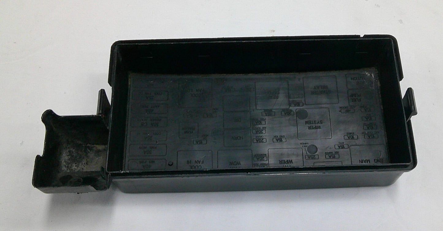 05 - 06 CHEVY EQUINOX  06 PONTIAC TORRENT FUSE RELAY COVER LID 15250620 B10 - RarePartsFinder.Com