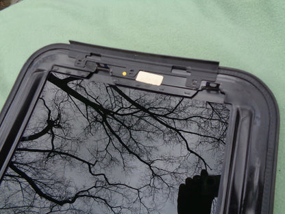2013 2014 LINCOLN MKZ OEM FACTORY SUNROOF GLASS PANEL FREE SHIPPING! - RarePartsFinder.Com